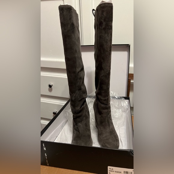 Steve Madden Boots - Picture 7 of 9